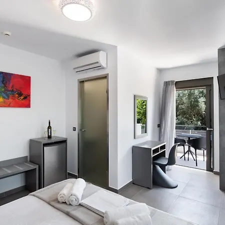 Aurelia Apartment Nikiana Exterior photo